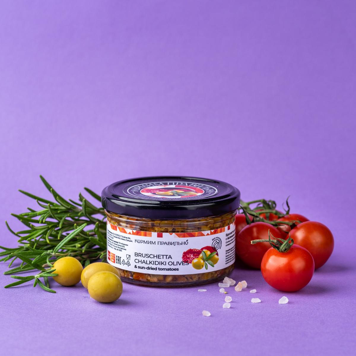 Брускетта из вяленых томатов в оливковом масле